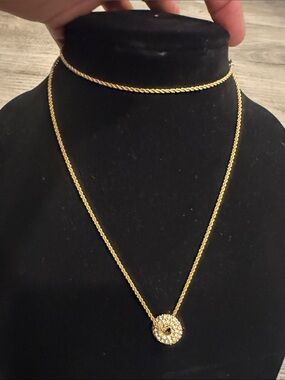Source Unknown Gold Crystal Donut Pendant Necklace
